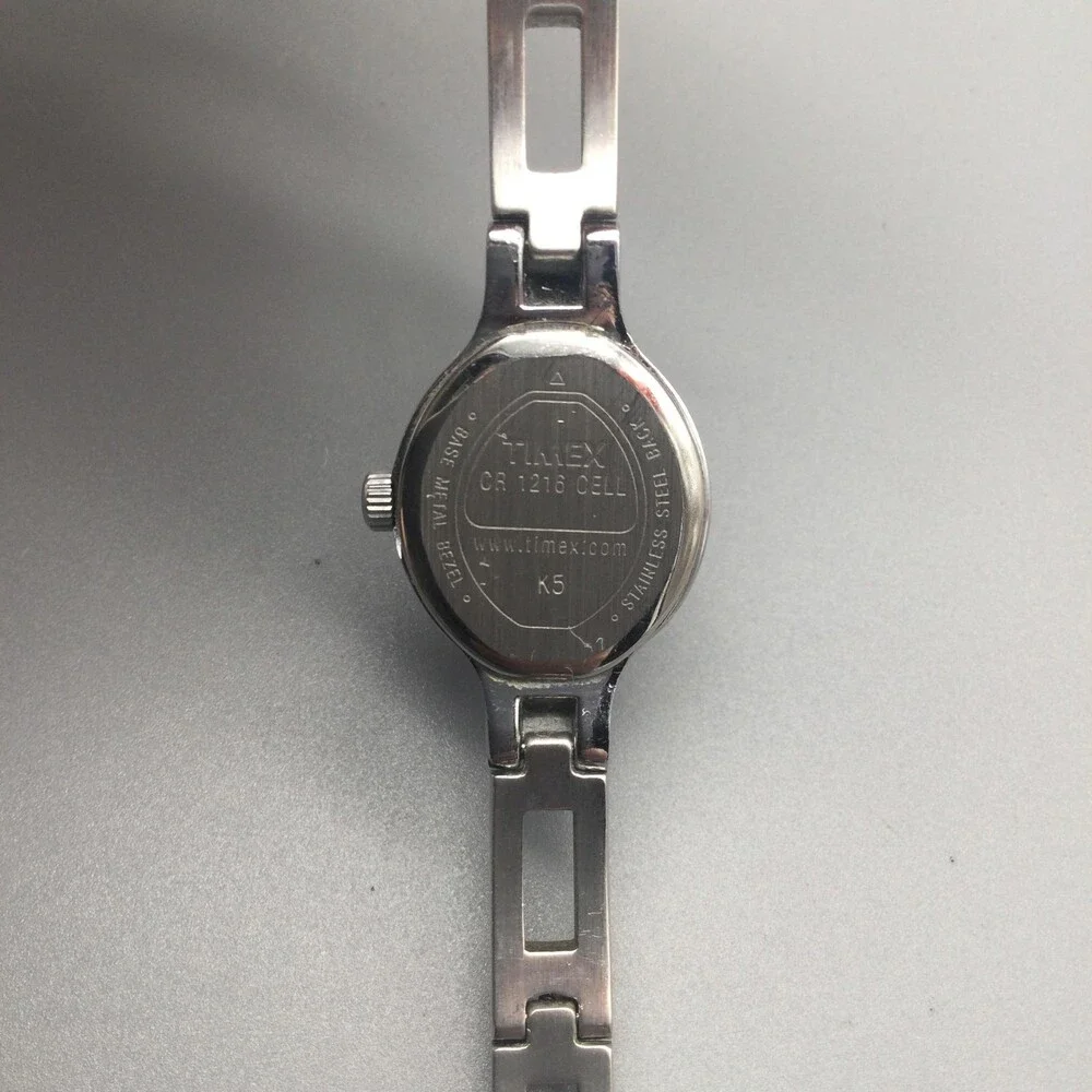 Timex Womens Watch 20mm Blue Oval MOP Dial Silver Tone New Battery 5.5
